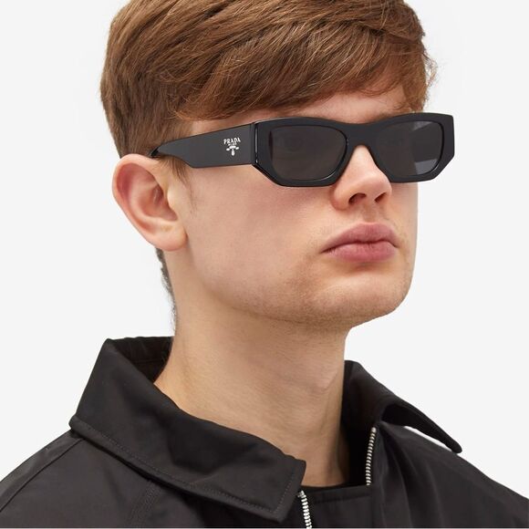 PRADA Sunglasses PRA01S 16K08Z Black/Dark Grey Unisex NEW - Picture 1 of 12